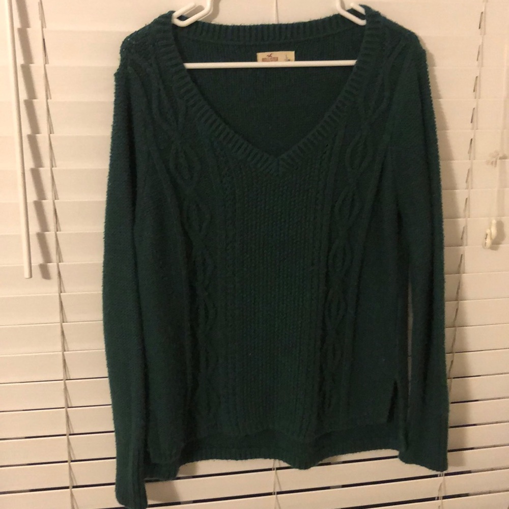 hollister sweater